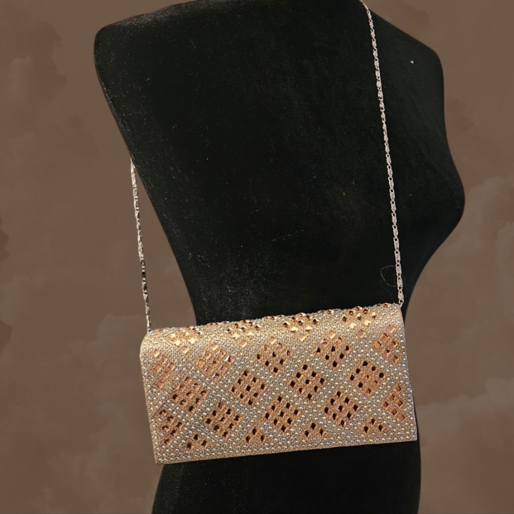 NEW D’margeaux New York Rhinestone Purse Clutch/Crossbody Bag